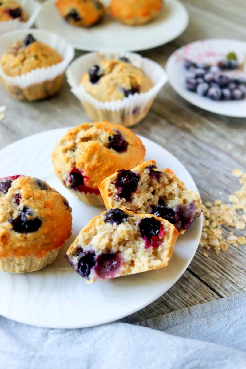 100 Calorie Blueberry Muffins - Simply Low Cal