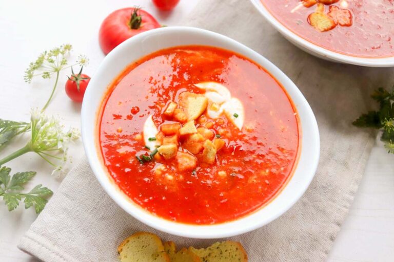 Low Calorie Red Pepper and Tomato Soup - Simply Low Cal